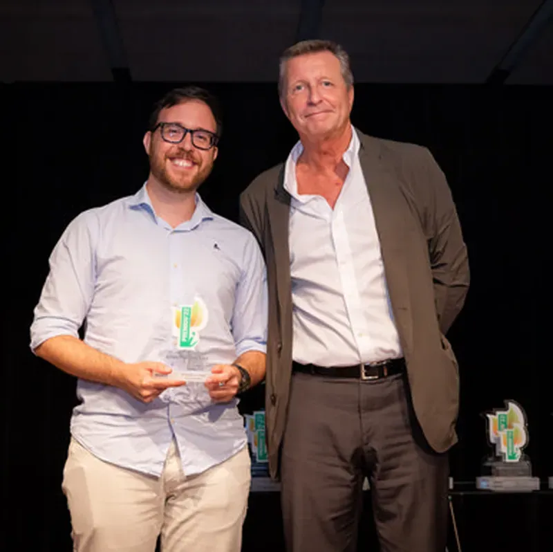 Los laboratorios Bella Aurora se llevan dos bronces en los premios iDermo