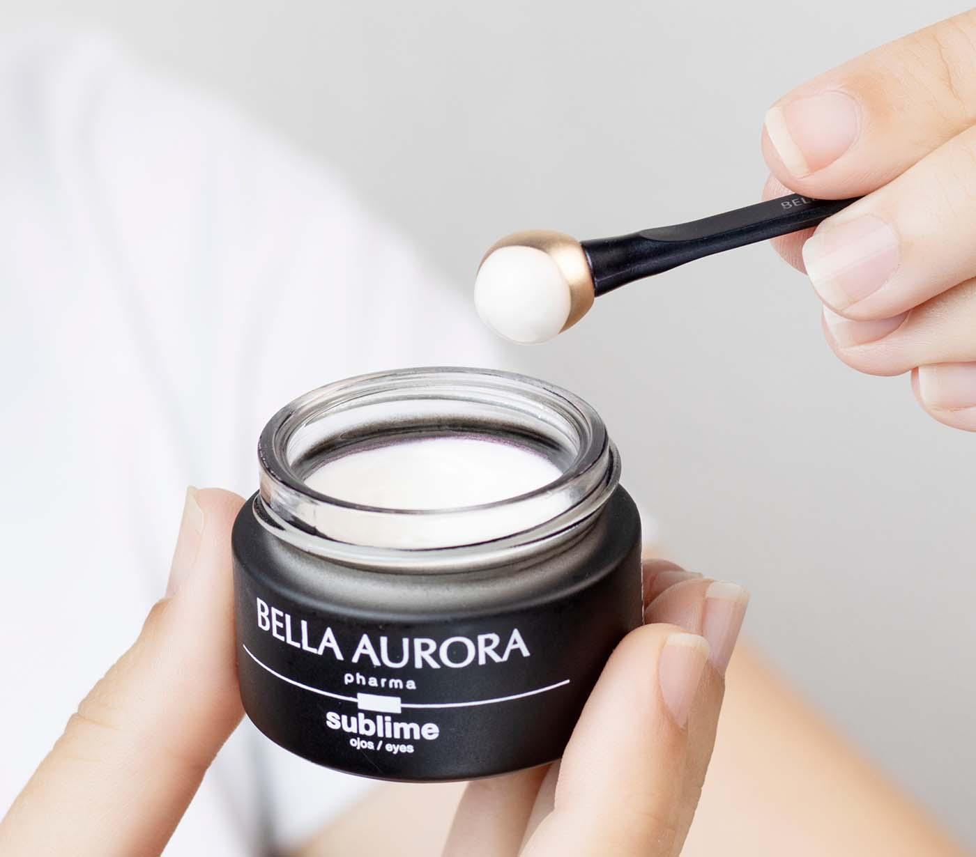 Sublime Contorno de Ojos Antiedad