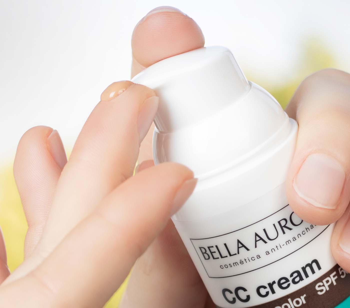 CC Cream Crema Color Antimanchas Oil Control SPF50+